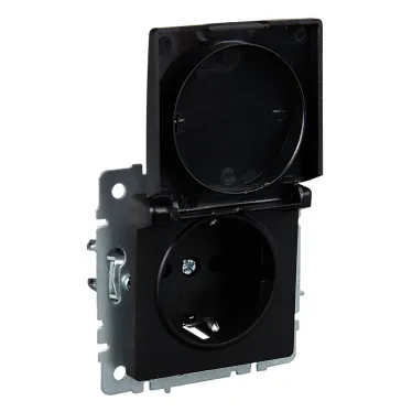 BRITE Розетка с заземлением с защитными шторками и крышкой 16А IP20 РСбш10-3-БрЧ черный