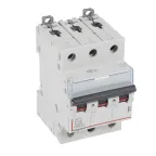                  Выключатель автоматический трехполюсный 25А C DX3-E 6кА
               