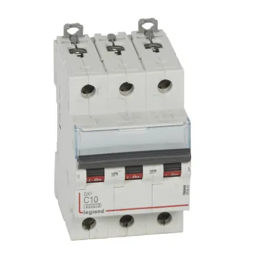 Выключатель автоматический трехполюсный 10А С DX3 6kA/10kA