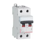 Выключатель автоматический двухполюсный 4А C DX3-E 6kA/6kА
