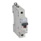                  Выключатель автоматический однополюсный 20А B DX3-E 6кА
               