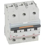                  Выключатель автоматический трехполюсный 63А B DX3 25kА
               