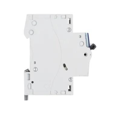 Выключатель автоматический трехполюсный 6А B TX3 6kA/10kA