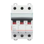 Выключатель автоматический трехполюсный 6А C DX3-E 6кА