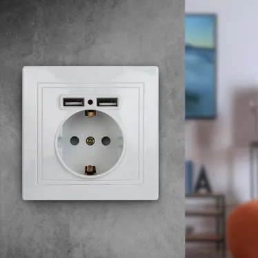 Розетка P+E Schuko со шторками, 16А-250В + 2хUSB 5В-2,1А, IP20, СУ, Plano, белый, 1-410-01