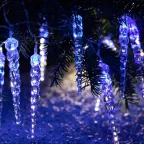 Гирлянда нить ЕGNIG - IC Сосульки, синий, 3,8 м, 220 V, длина провода 1,5 м, 20 LED, IP20 | Б0055995 | ЭРА