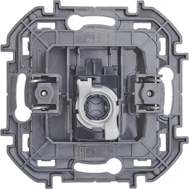 INSPIRIA розетка информационная RJ 45 категория 5e UTP белая