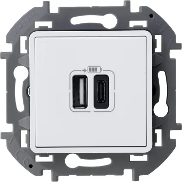 Зарядное устройство с двумя USB разьемами A C 240В/5В 3000мА INSPIRIA белый