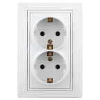 1-208-01 Intro Розетка 2X2P+E Schuko со шторками, 16А-250В, IP20, СУ, Plano, белый | Б0035339 | Intro
