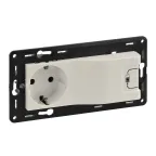                  Valena IN MATIC Розетка комбинированная 2К+З 16А 250В/USB 1000мА с лицевой панелью LIFE/ALLURE слоновая кость
               