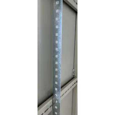 Профиль вертикальный 2000x36х36 ПВ-01