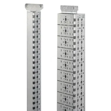 Стойка компактная XL3 4000 у шкафов без кабельных секций