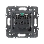 Celiane Титан Розетка с плоской лицевой панелью с/з, безвинт зажим (накладка+механизм) | 067167 | Legrand