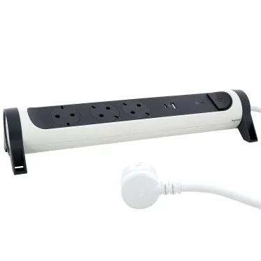 Удлинитель с поворотным основанием и 2xUSB A+C (3А) зарядками, защитой от импульсных перенапряжений серии Комфорт 3X2К+З с кабелем 1,5 м., цвет: бело-черный