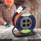 Удлинитель силовой ЭРА RPx-4es-3x1.5-20m на п. катушке c/з 4 гн 20м ПВС 3х1.5 | Б0046849 | ЭРА