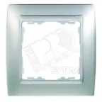                  Рамка на 3 поста, S82, алюминий матовый - алюминий
               