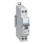 Переключатель CX³ 1ПК со средней точкой 32A, тип АС, IP20| 412902 | Legrand