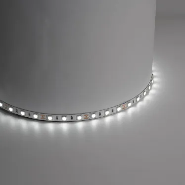 Лента светодиодная LS607/ 30SMD(5050)/м 7.2Вт/м 12V 5000*10*3мм 6500К, IP65 | 27647 | FERON
