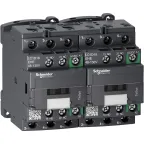                  Контактор реверсивный D 3P AC3 440В 18A катушка управления 48-130В AC/DC зажим под винт
               