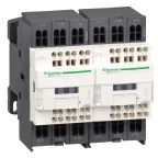                  Контактор реверсивный D 3Р 12A НО+НЗ 24V DС 2.4 ВТ пружинный зажим
               