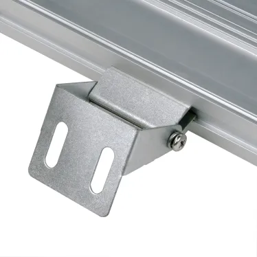 Прожектор светодиодный линейный ULF-L52-18W/6400K/L100 220V IP65 SILVER 1000мм Дневной свет (6400К) 1690Лм Алюминий