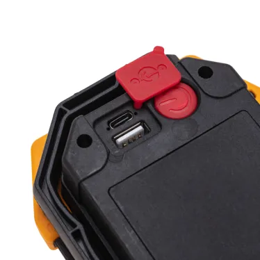 Фонарь прожекторный NEW AGE, 3 режима, в противоударном корпусе, с функцией Power bank