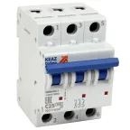                  Выключатель автоматический трехполюсный 32А C 6кА AC OptiDin BM63-3C32-УХЛ3
               