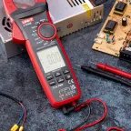 Клещи токовые UNI-T UT208B