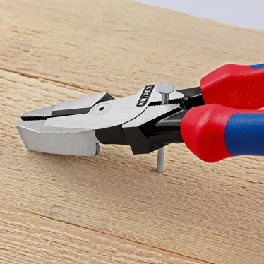 Плоскогубцы электромонтера Linemans Pliers резка - проволока средней твердости 46мм твердая проволока 3мм L-240мм черные обливные рукоятки