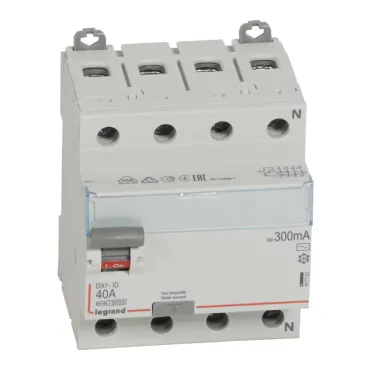 Выключатель дифференциальный (УЗО) DX3-ID 4п 40А 300мА тип AC | 411723 | Legrand