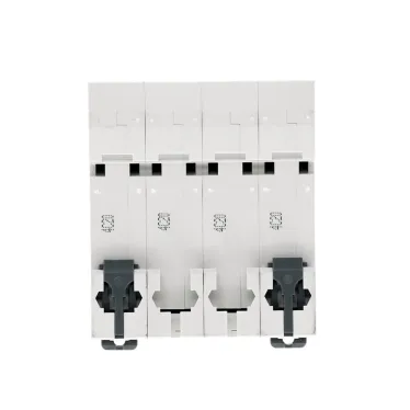 Выключатель автоматический четырехполюсный 20А С 4.5kA 400В City9 Set
