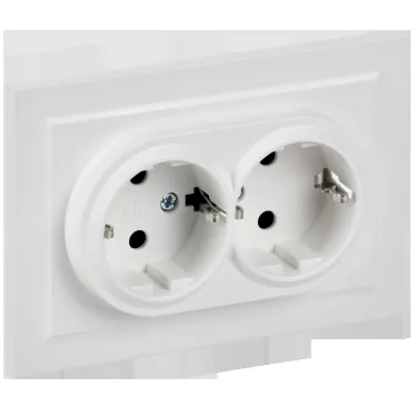 BRITE Розетка 2-местная с заземлением с защитными шторками 16А в сборе РСш12-3-БрАБ арктический белый IEK
