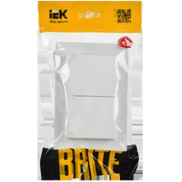 BRITE Розетка 2-местная с заземлением с защитными шторками и крышкой 16А в сборе IP44 РСбш12-3-44-БрАБ арктический белый IEK