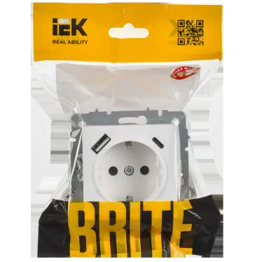 BRITE Розетка 1-местная с заземлением с защитными шторками 16А с USB A+C 18Вт РЮш11-1-БрАБ арктический белый IEK