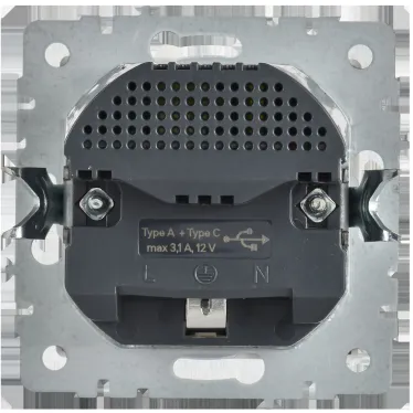 BRITE Розетка 1-местная с заземлением с защитными шторками 16А с USB A+C 18Вт РЮш11-1-БрАБ арктический белый IEK