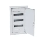 Щит распределительный встраиваемый с пласт. белой дверцей, на 36 модулей, OptiBox Pro 36-VNR-IP40