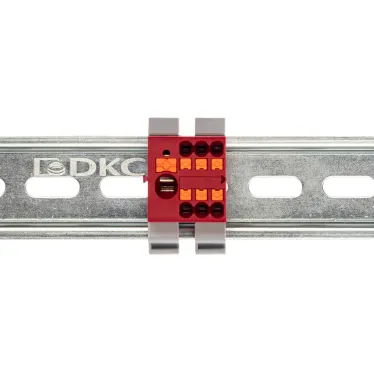 Блок распределительный с гориз. адаптером на рейку шириной 35мм, зажим push-in, 1 ввод 6 кв.мм, 6 точек подключения 2,5 кв.мм, красный