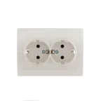 DERIY Розетка х2 с/з ПБТ жемчужно-белый
