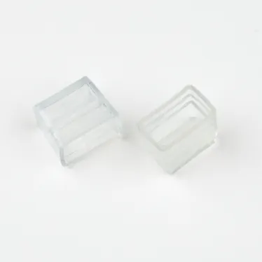 Изолирующий зажим UCW-N03 CLEAR 025 POLYBAG (заглушка) для светодиодных лент ULS-N03 NEON 12В, 8x16мм. Цвет прозрачный, 25 штук в пакете. TM Uniel