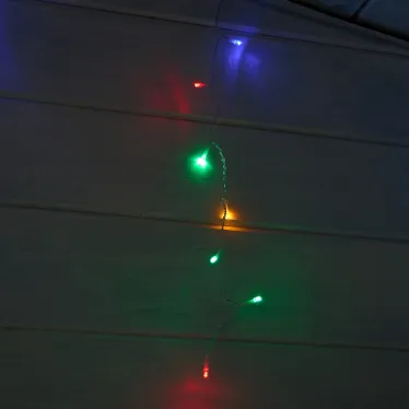 Бахрома светодиодная со статическим свечением 6м Соединяемая 80 светодиодов Разноцветный свет Провод прозрачный ТМ Uniel ULD-B6006-080/STK MULTI IP44