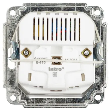 Розетка Intro Accent 6-410-01 P+E Schuko со шторками, 16А-250В + 2хUSB, IP20, СУ, белый