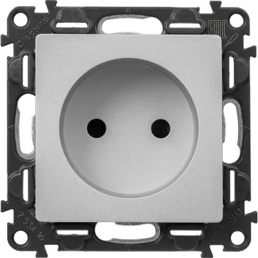 Valena LIFE Розетка силовая 2К 16А 250В c лицевой панелью алюминий со шторками безвинтовые зажимы