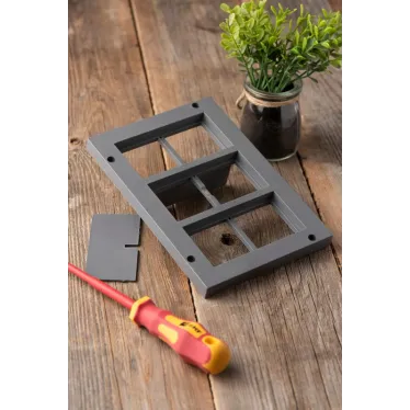 Рамка приборная на 12 модулей для лючка C-Line 24