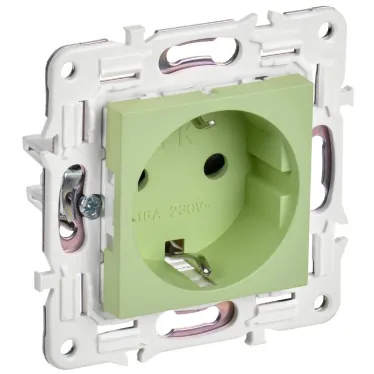 SKANDY Розетка с заземлением с защитными шторками 16А безвинтовое крепление SK-R06G мятный IEK