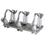 Разъединитель высоковольтный РЛКМ-1б-IV-10/400-УХЛ1 (в комплекте с ПР-01-7-УХЛ1 и КМЧ H-6500)-