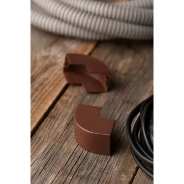 Угол внешний (25х25) (4 шт) Plast под темное дерево