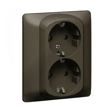 Galea Life Розетка с заземлением 2х2К+З темная бронза