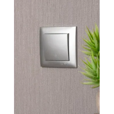 Валенсия лицевая панель выключателя проходного 1-кл. 10А сталь