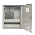 Щит учетно-распределительный навесной ЩУРн-3/18 с окном IP31