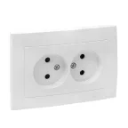 Валенсия розетка 2-местная б/з 10А белая с защ. штор.